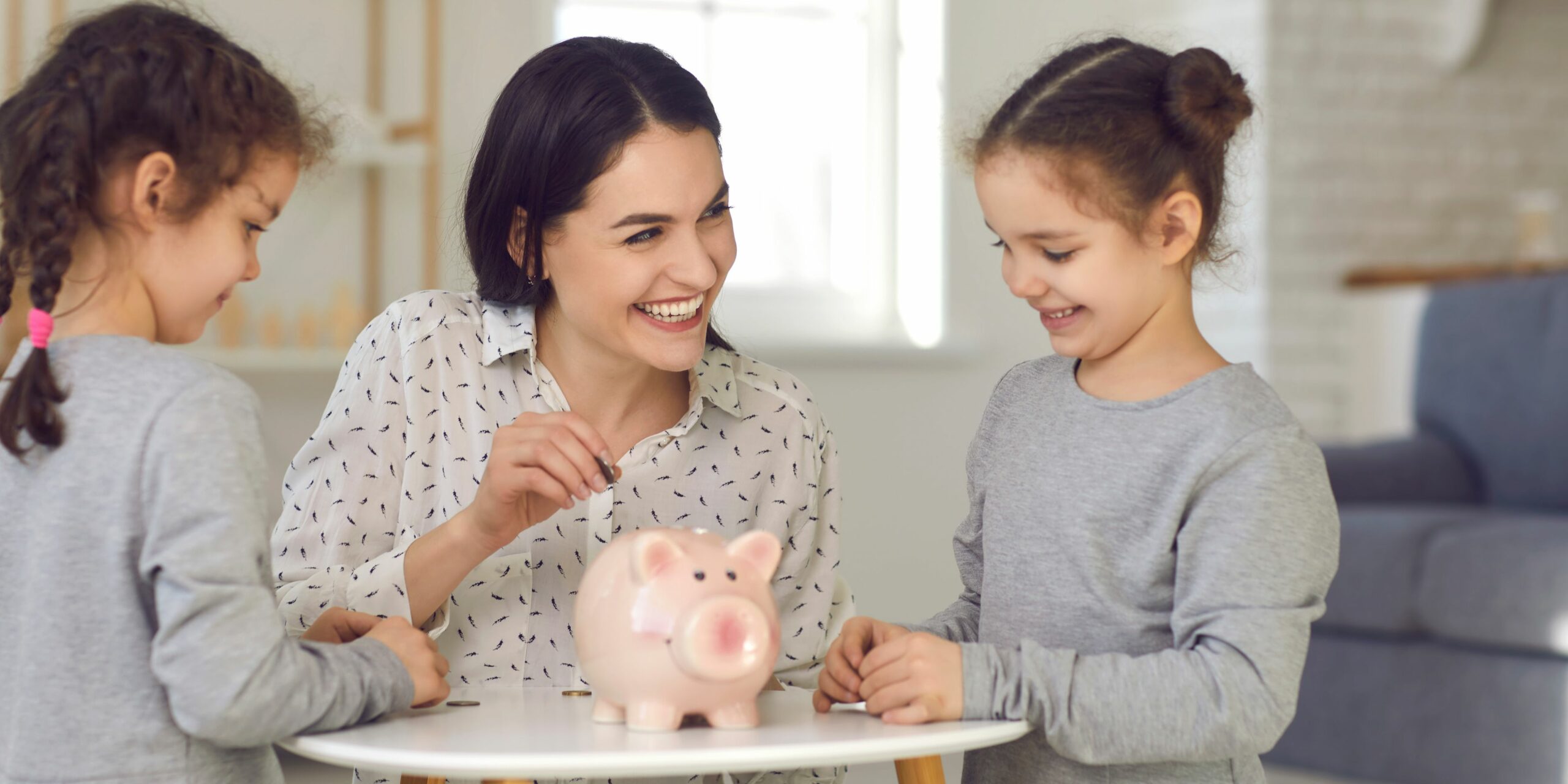 Teaching children healthy money habits
